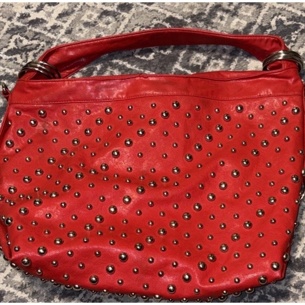 Large Red Rock silver stud Leather Crossbody Bag - Picture 12 of 13